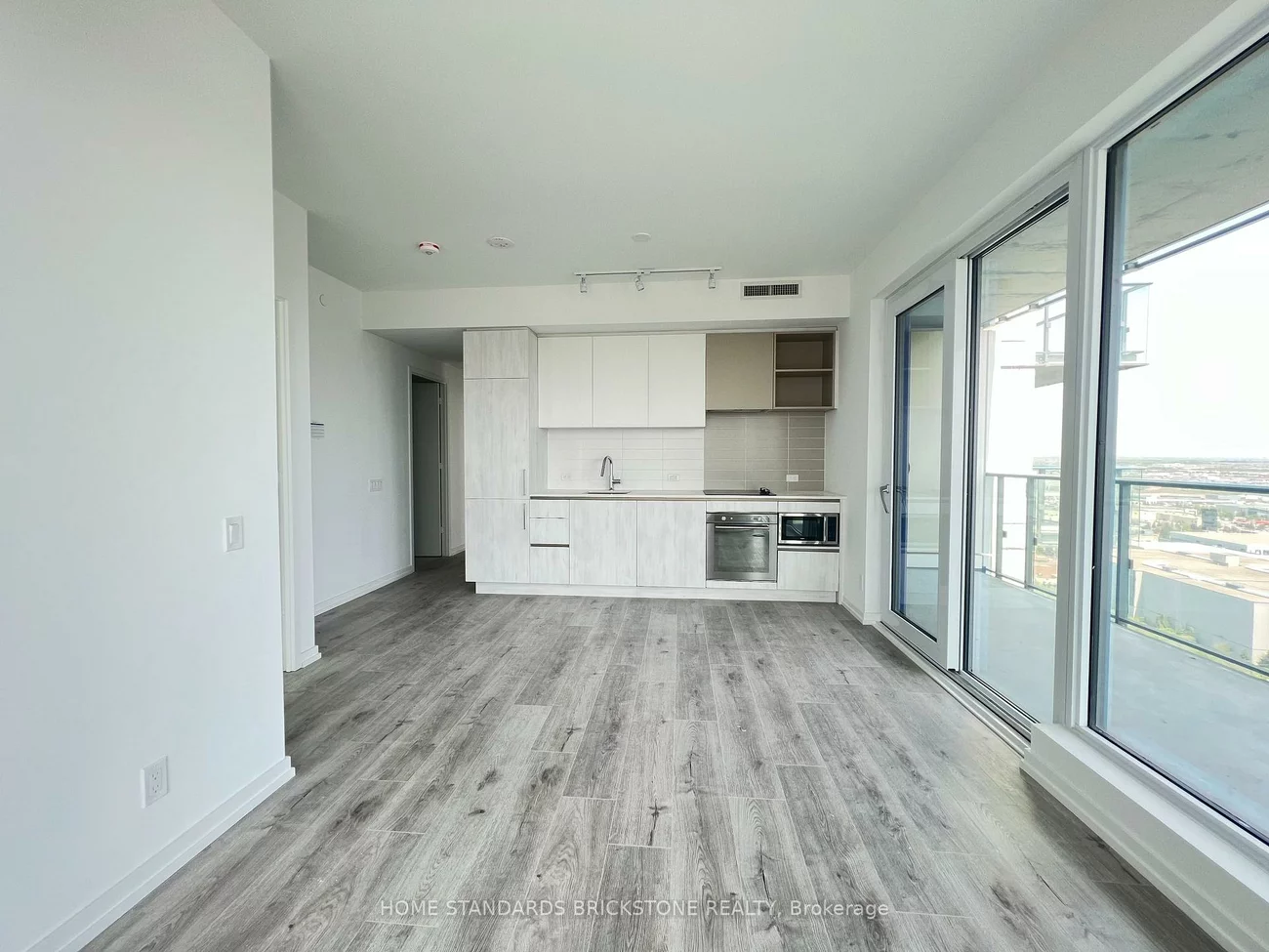 7890, Jane, Vaughan Corporate Centre, Vaughan