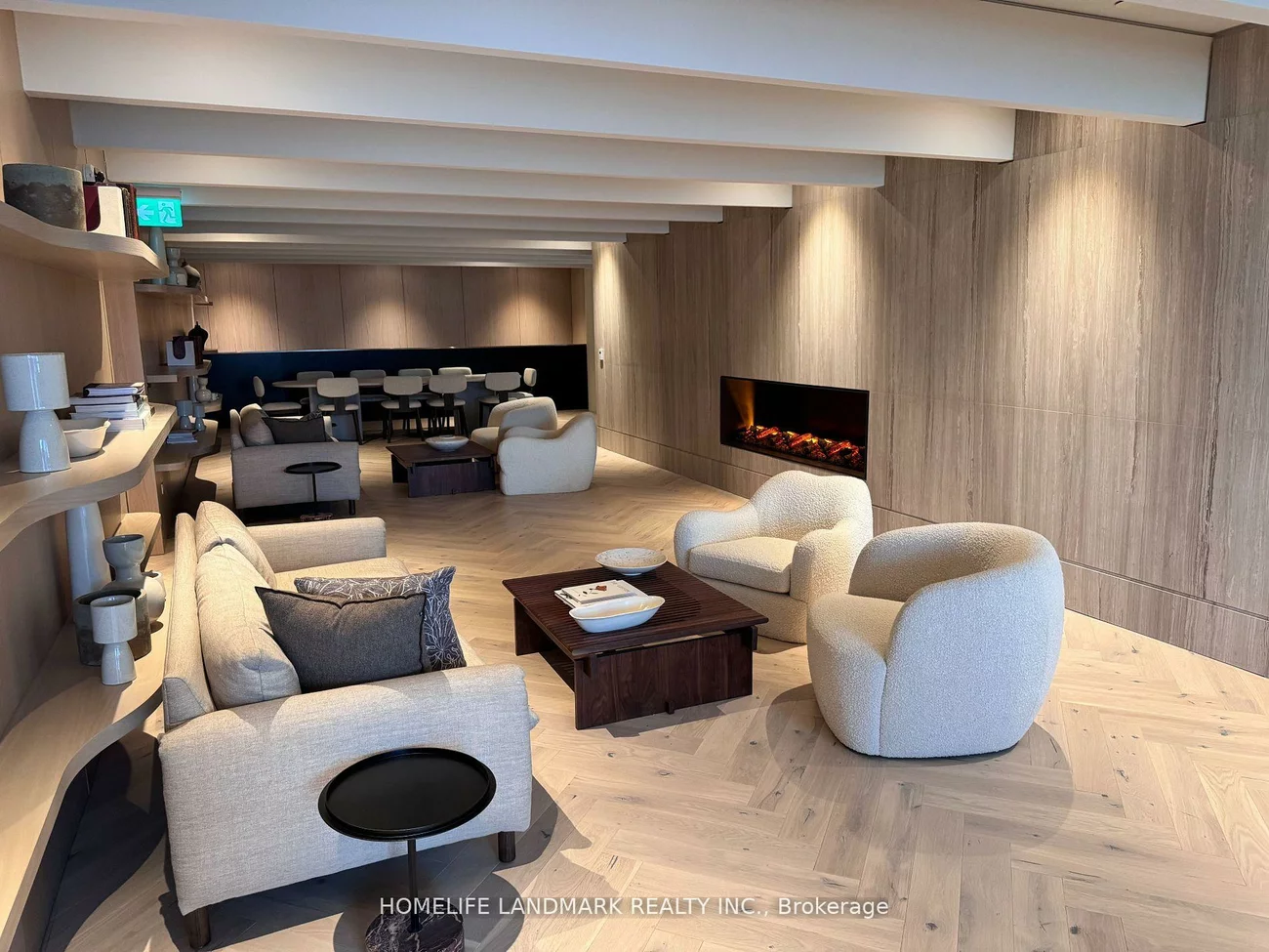 195, Commerce, Vaughan Corporate Centre, Vaughan