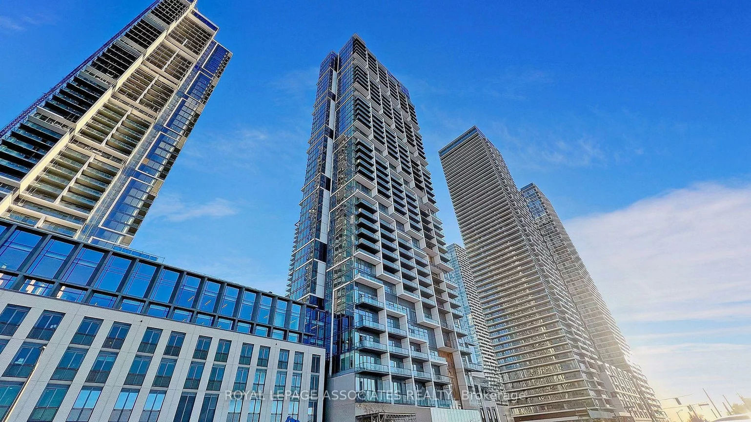 1000, Portage, Concord, Vaughan