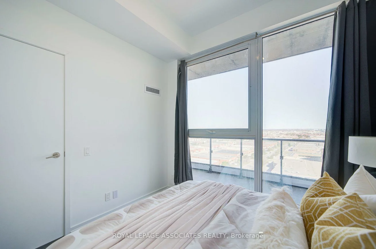 1000, Portage, Concord, Vaughan