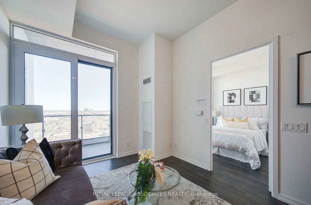 1000, Portage, Concord, Vaughan