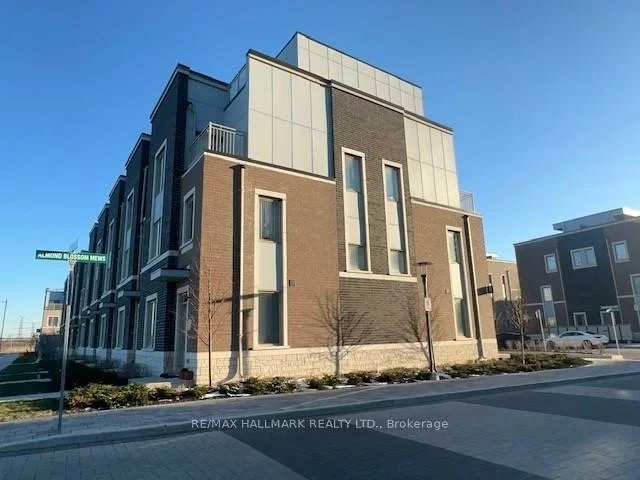 80, HoneyCrisp, Vaughan Corporate Centre, Vaughan