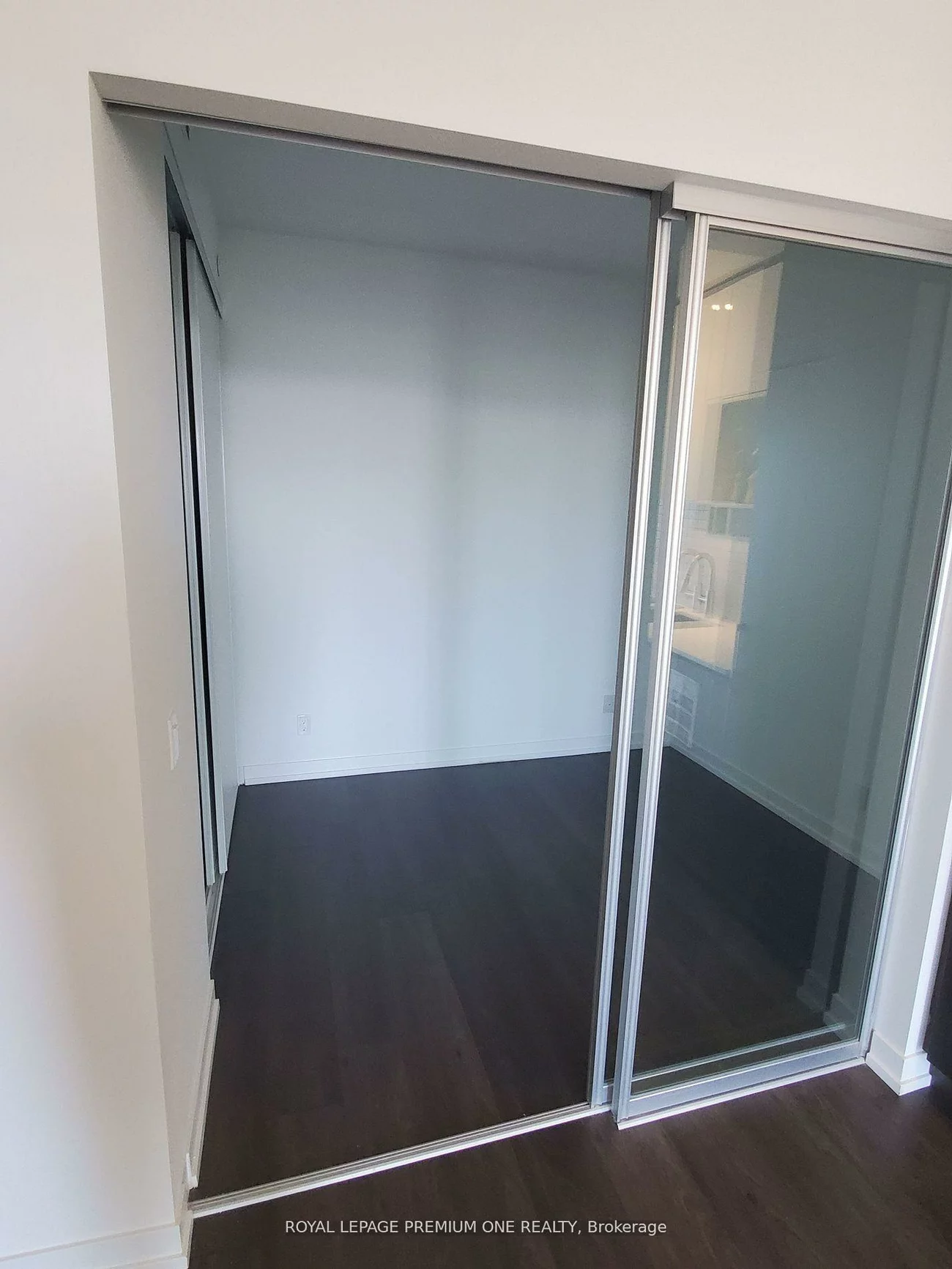 950, Portage, Vaughan Corporate Centre, Vaughan