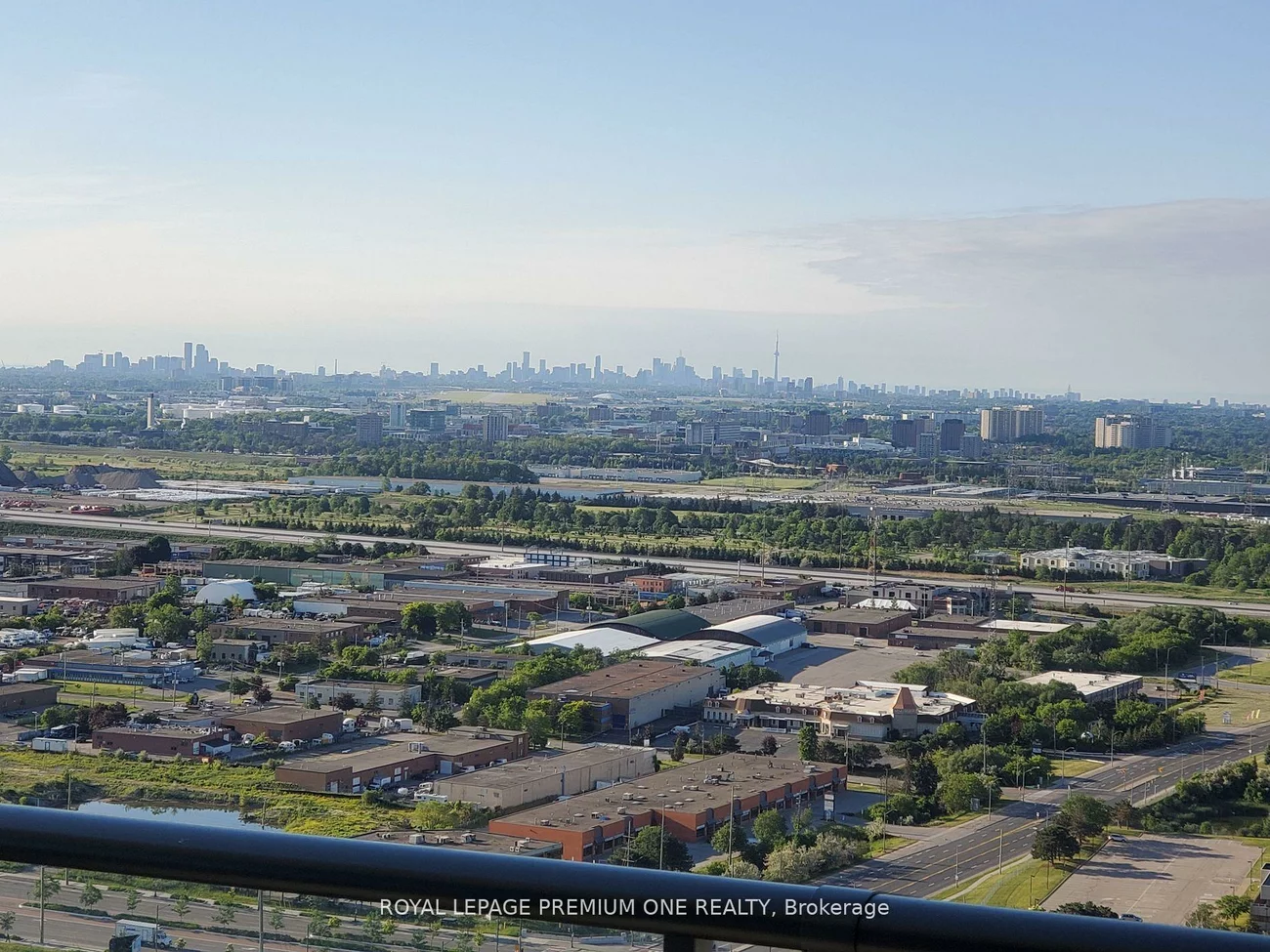 950, Portage, Vaughan Corporate Centre, Vaughan