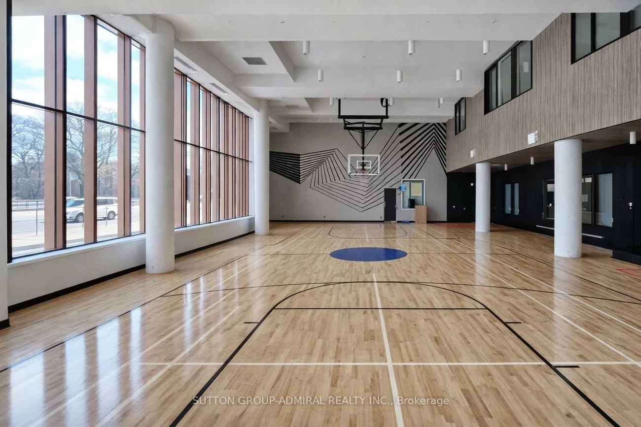 7950, Bathurst, Beverley Glen, Vaughan