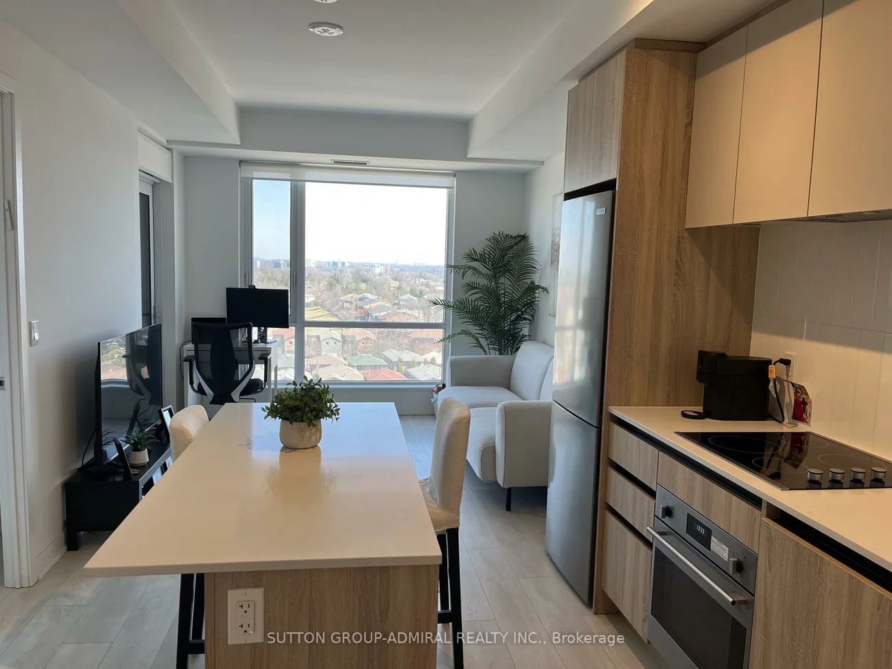 7950, Bathurst, Beverley Glen, Vaughan