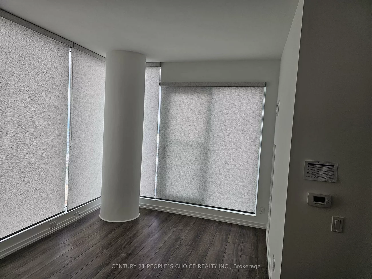 1000, Portage, Vaughan Corporate Centre, Vaughan