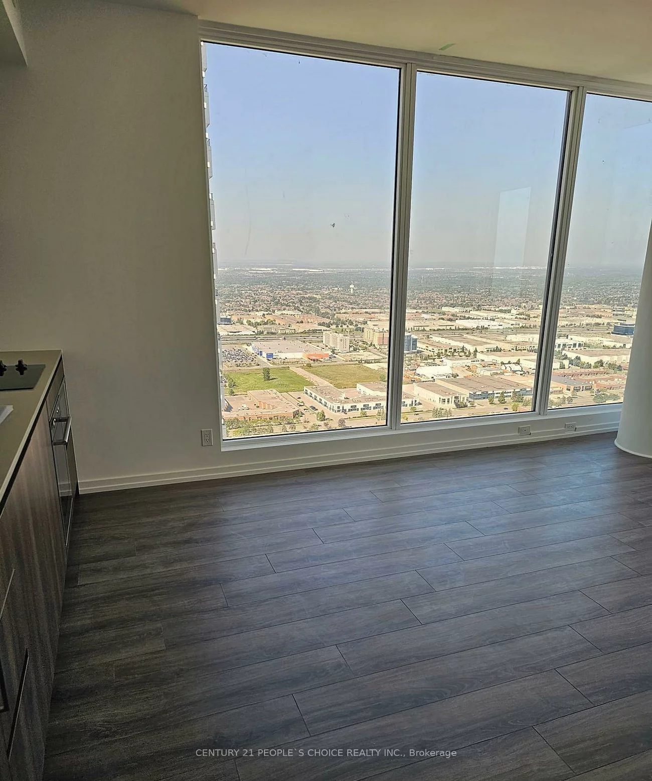 1000, Portage, Vaughan Corporate Centre, Vaughan