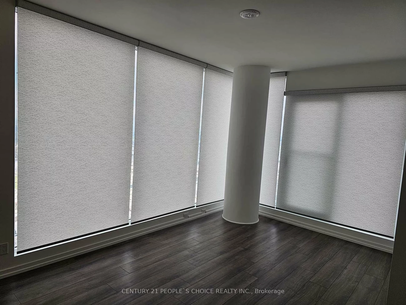 1000, Portage, Vaughan Corporate Centre, Vaughan