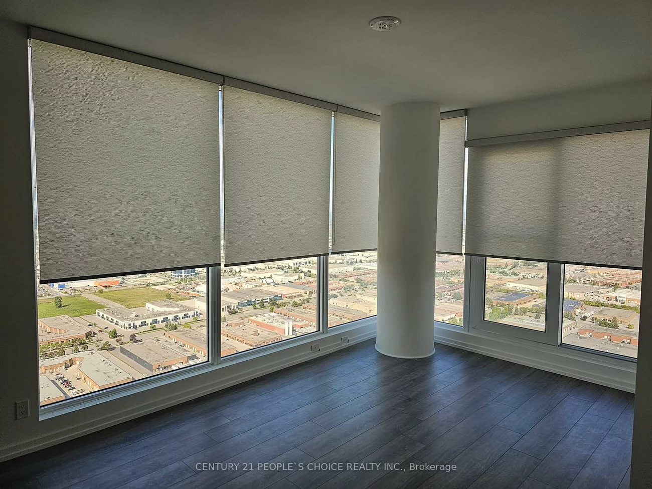 1000, Portage, Vaughan Corporate Centre, Vaughan