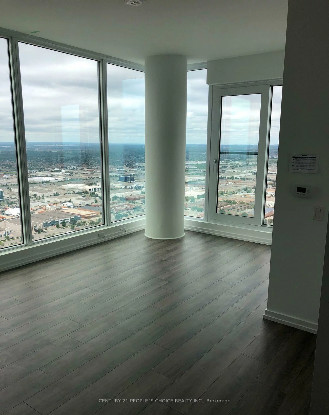 1000, Portage, Vaughan Corporate Centre, Vaughan