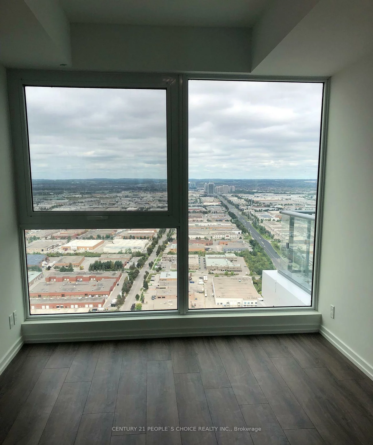 1000, Portage, Vaughan Corporate Centre, Vaughan