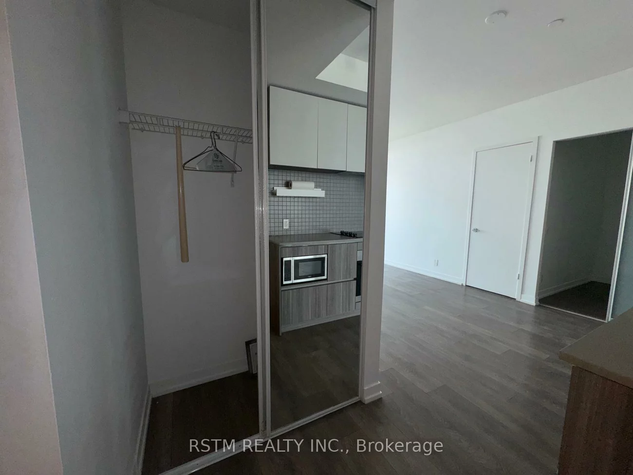 5, Buttermill, Vaughan Corporate Centre, Vaughan