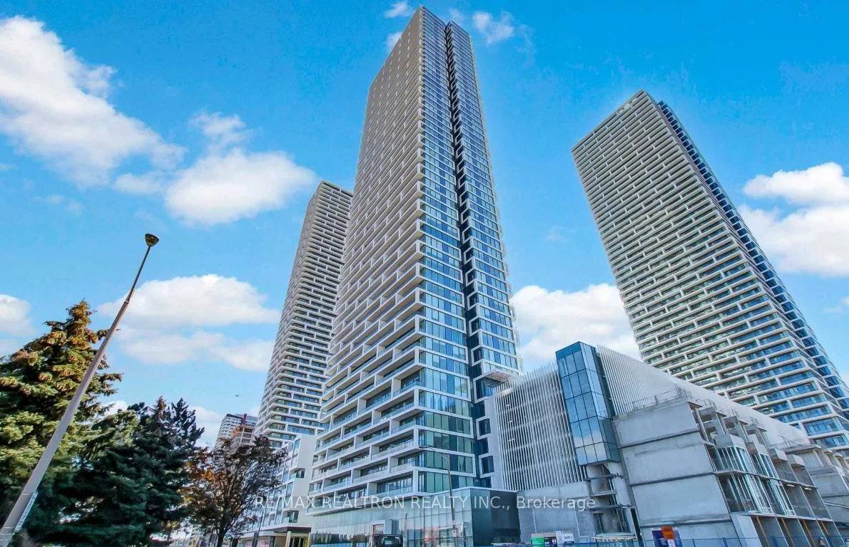 898, Portage, Vaughan Corporate Centre, Vaughan