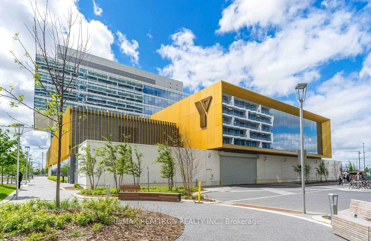 898, Portage, Vaughan Corporate Centre, Vaughan