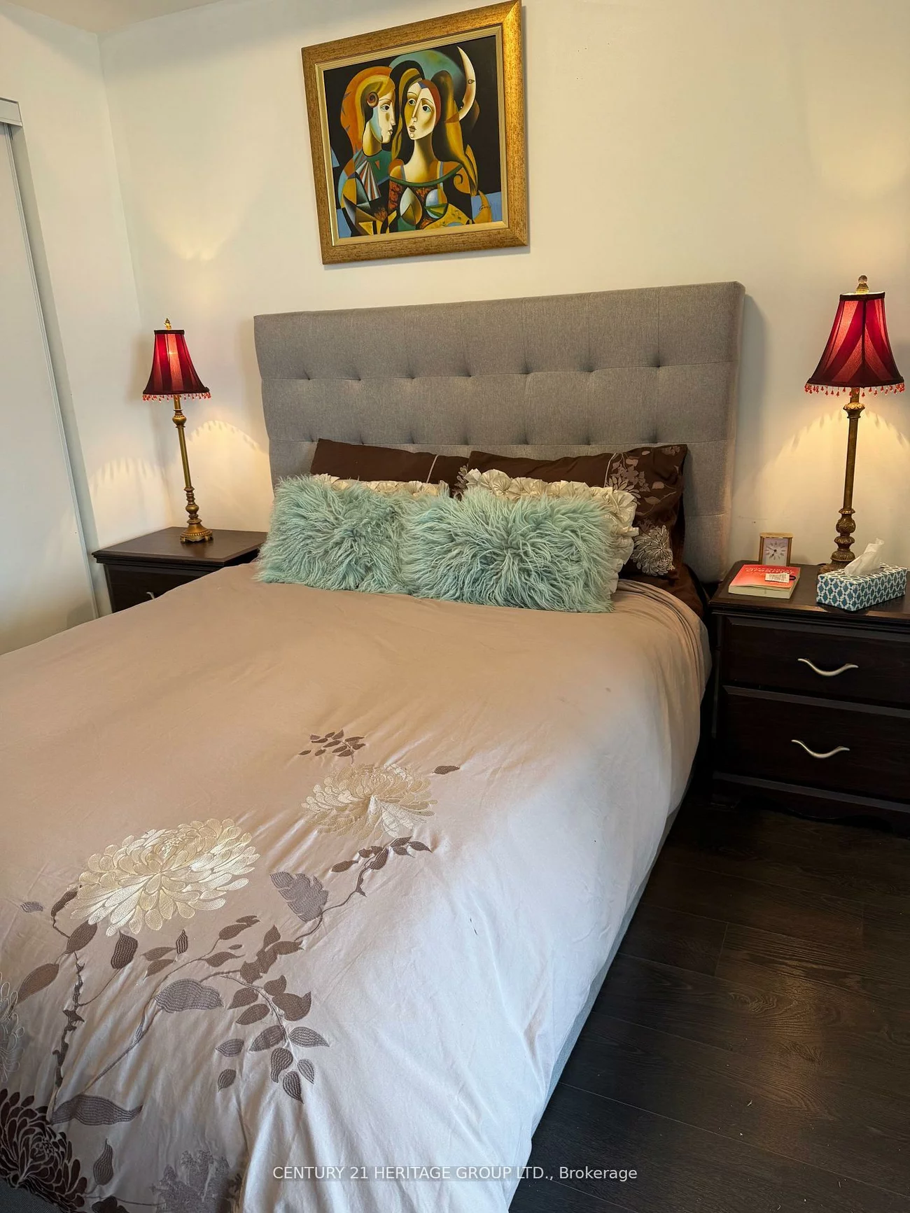 7608, Yonge, Crestwood-Springfarm-Yorkhill, Vaughan