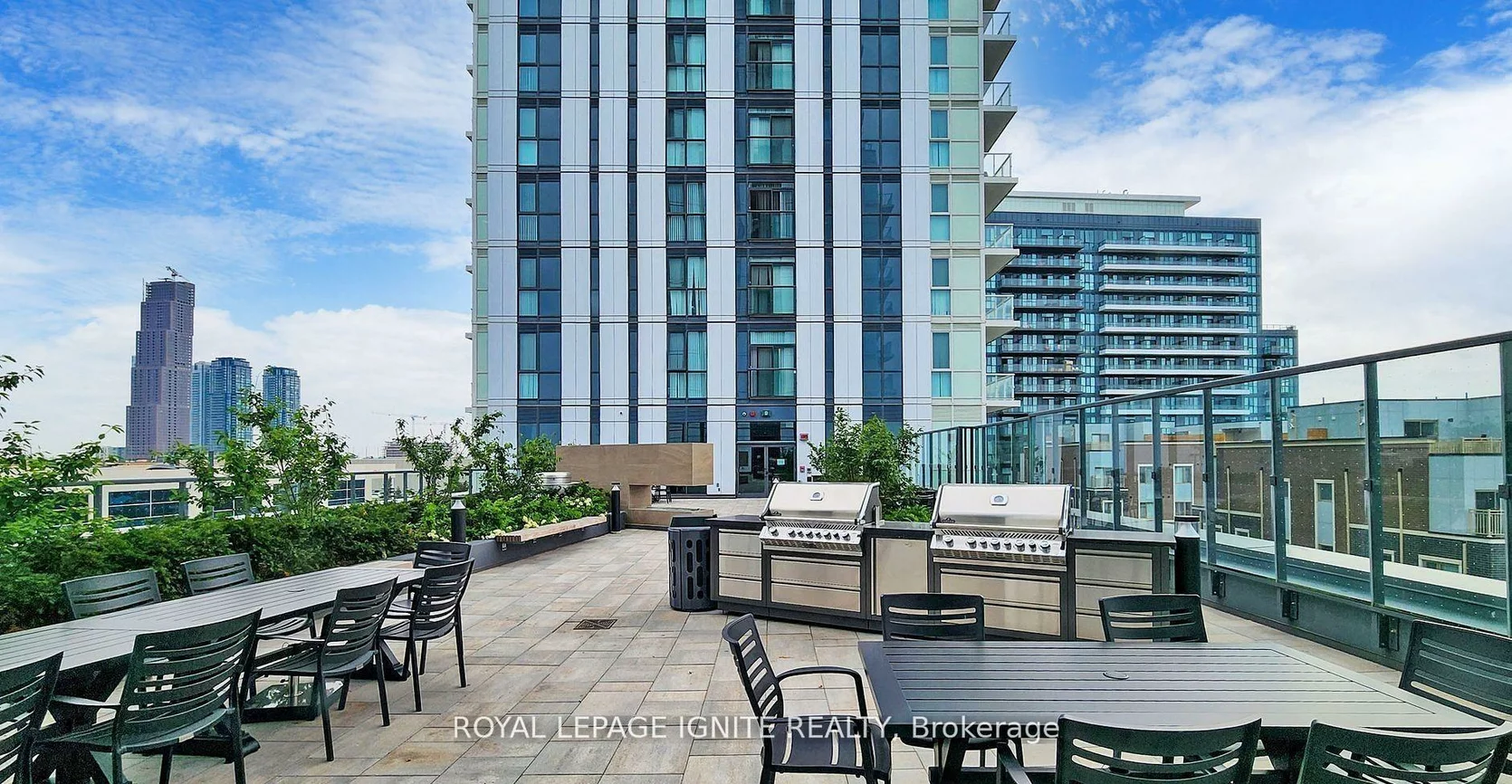 10, Honeycrisp, Vaughan Corporate Centre, Vaughan