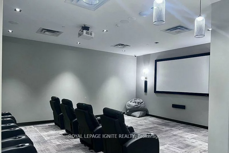 10, Honeycrisp, Vaughan Corporate Centre, Vaughan