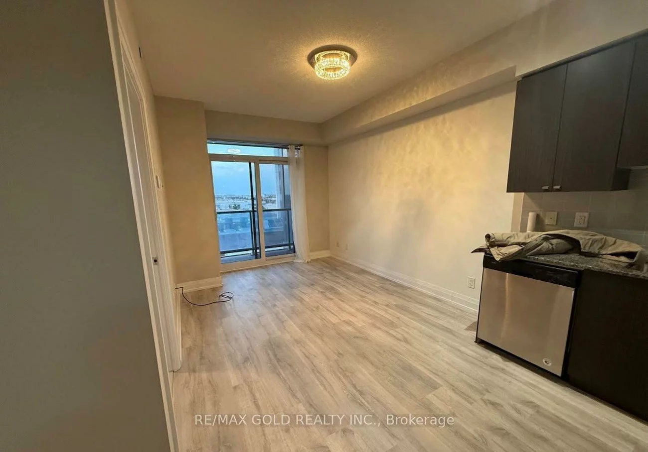 3700, Highway 7, Vaughan Corporate Centre, Vaughan
