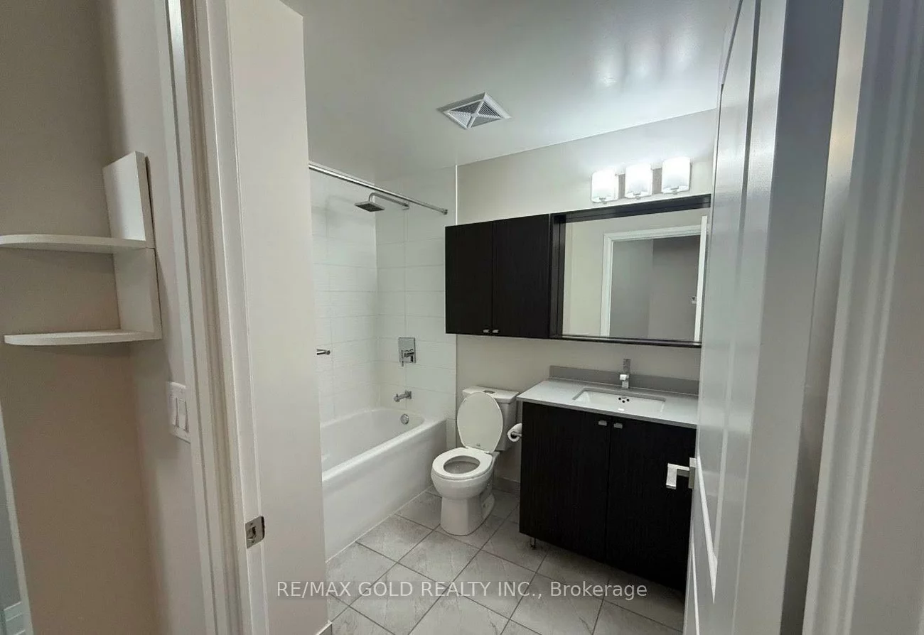 3700, Highway 7, Vaughan Corporate Centre, Vaughan