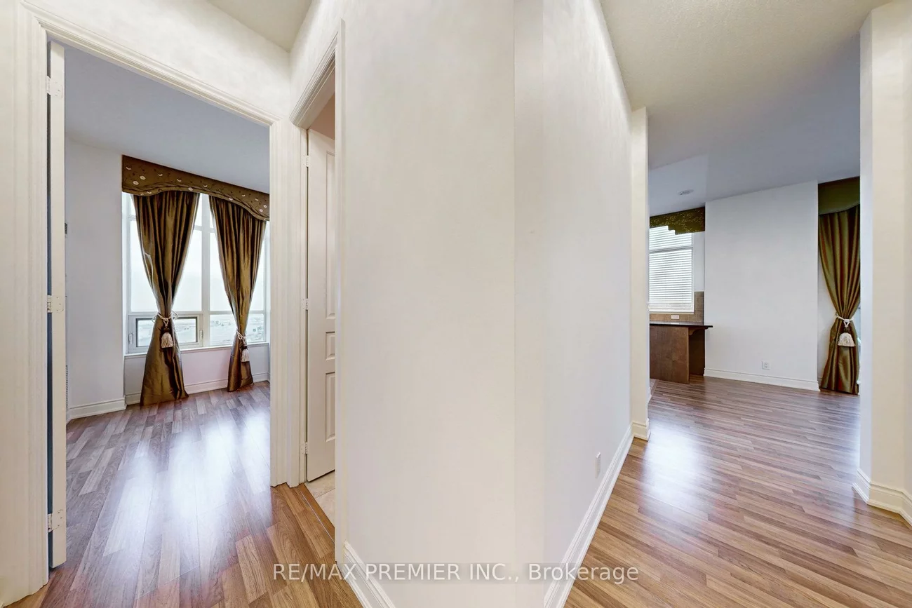 9225, Jane, Maple, Vaughan