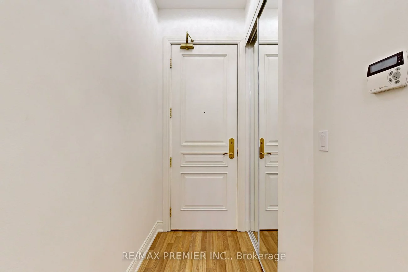 9225, Jane, Maple, Vaughan