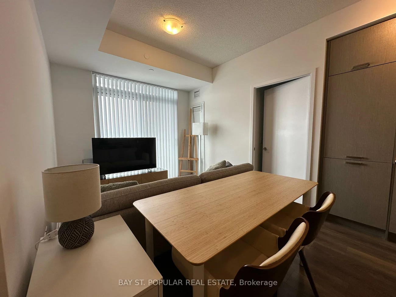 10, Honeycrisp, Vaughan Corporate Centre, Vaughan