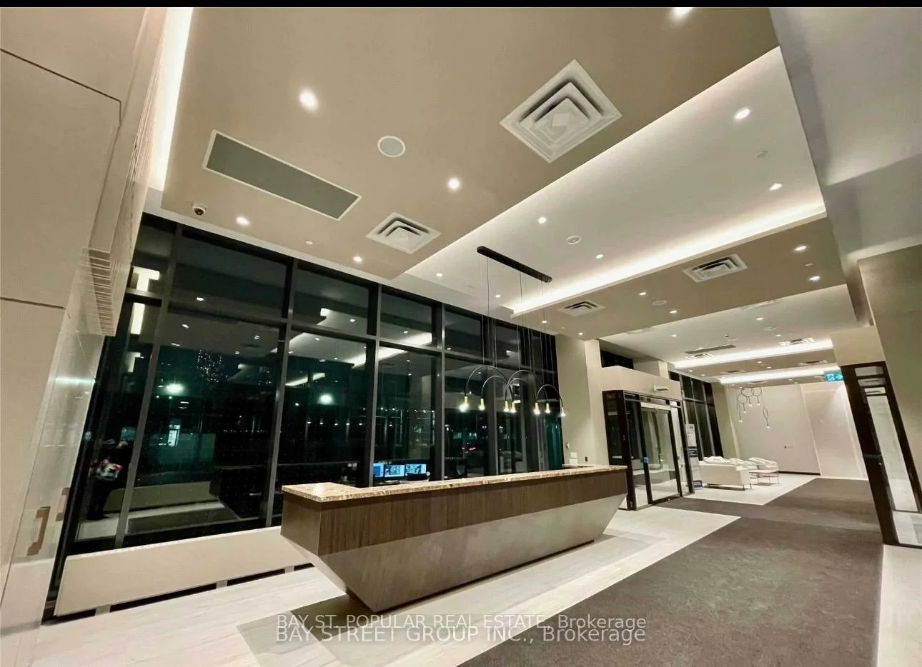 10, Honeycrisp, Vaughan Corporate Centre, Vaughan
