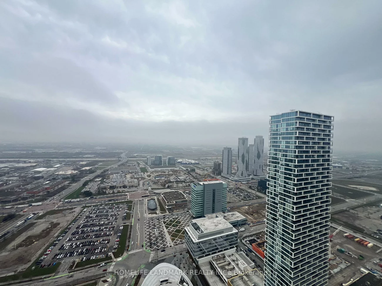 950, Portage, Vaughan Corporate Centre, Vaughan