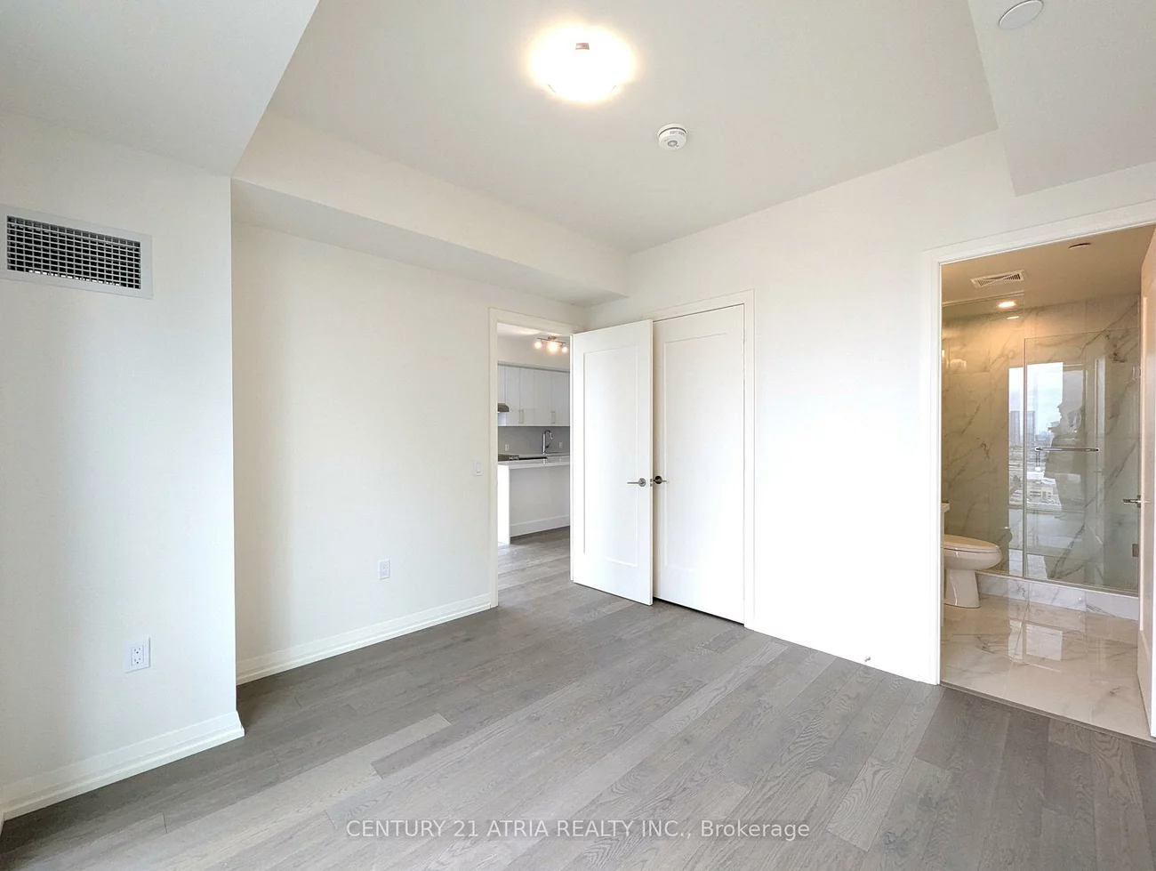 27, Korda, Vellore Village, Vaughan