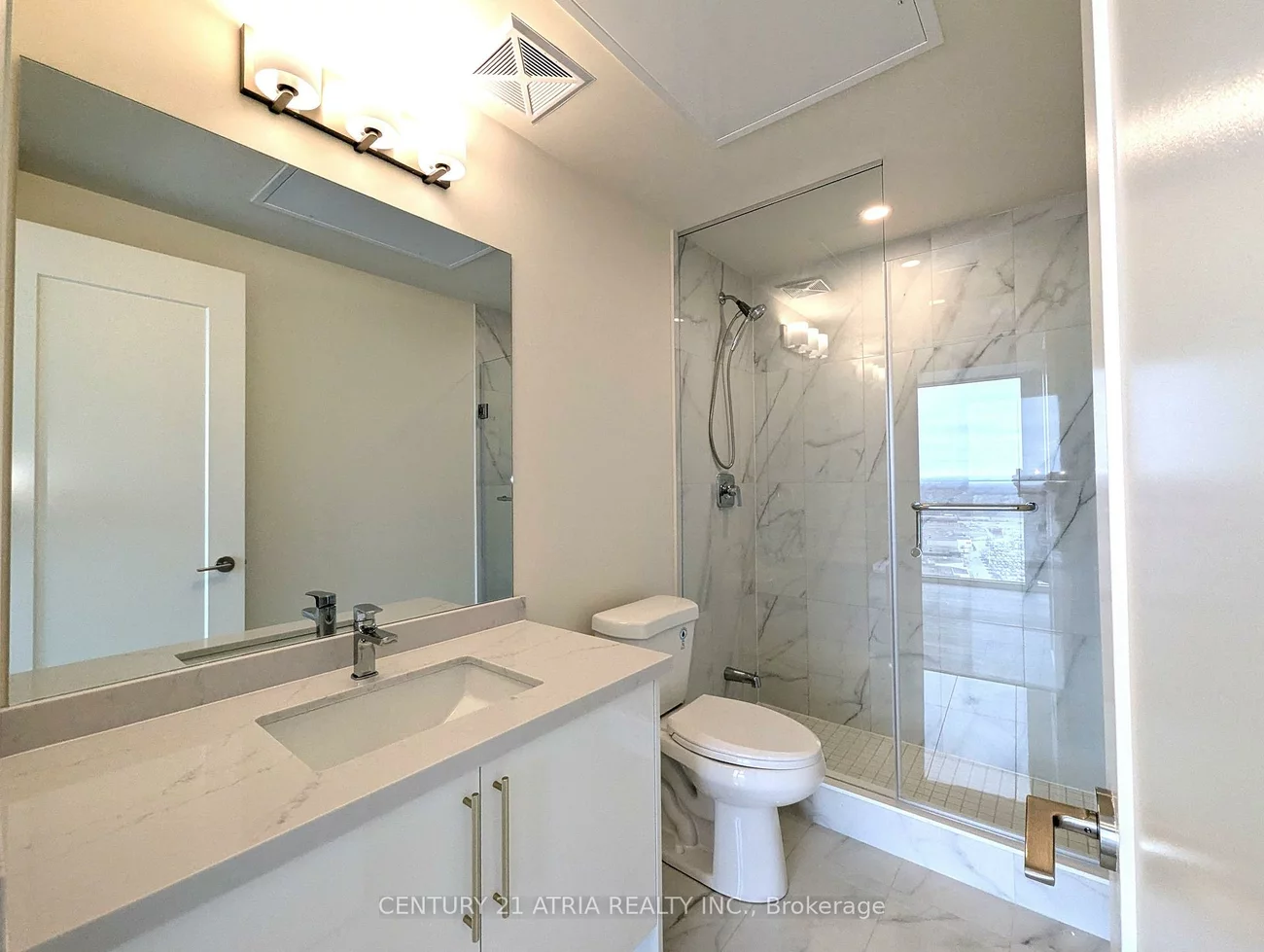 27, Korda, Vellore Village, Vaughan