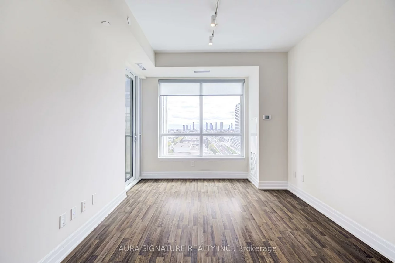9085, Jane, Concord, Vaughan