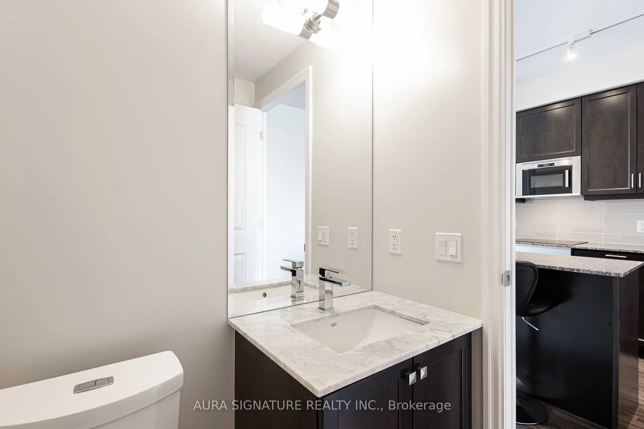 9085, Jane, Concord, Vaughan