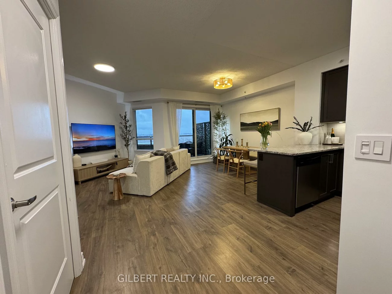 9255, Jane, Maple, Vaughan