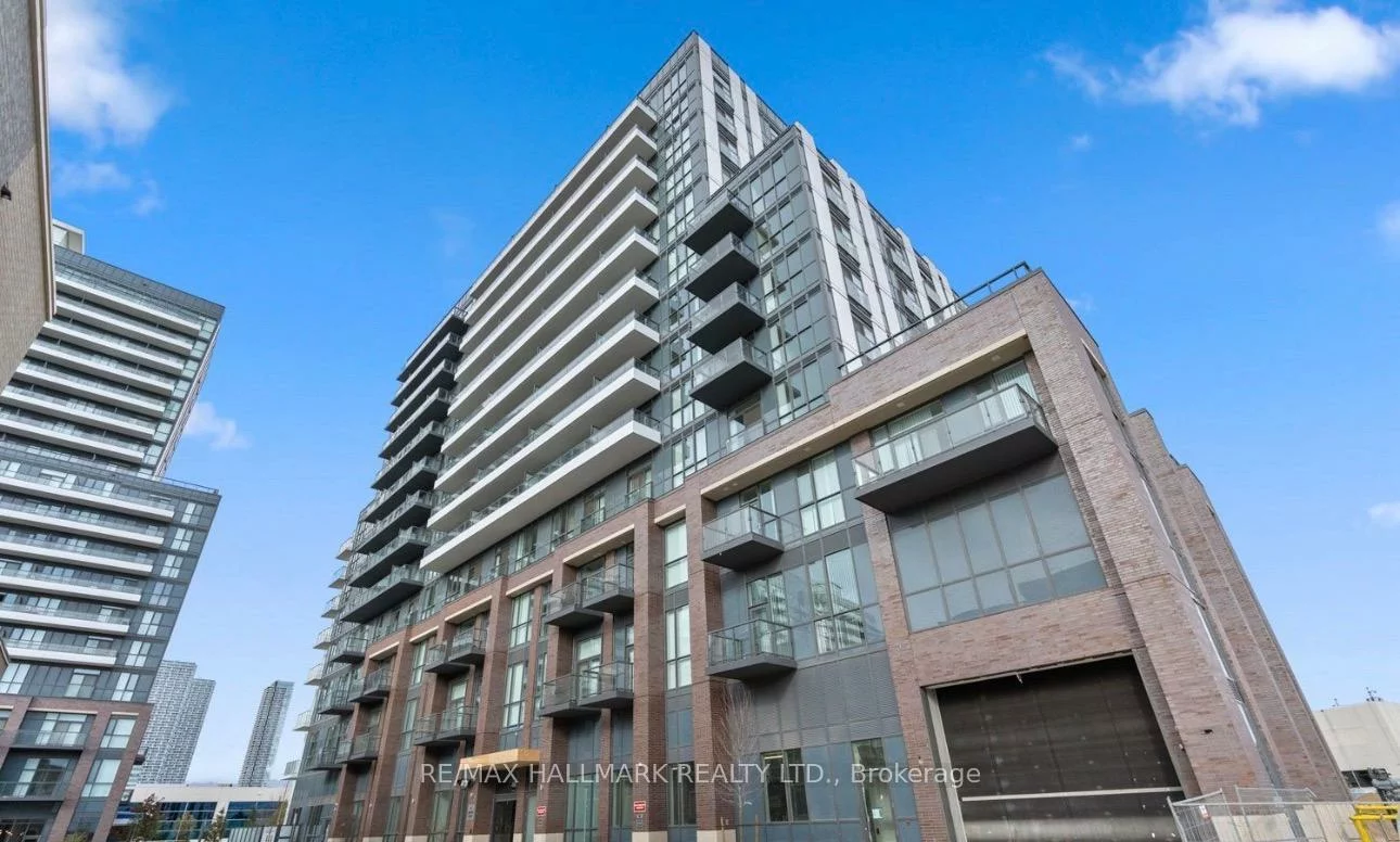 60, Honeycrisp, Vaughan Corporate Centre, Vaughan