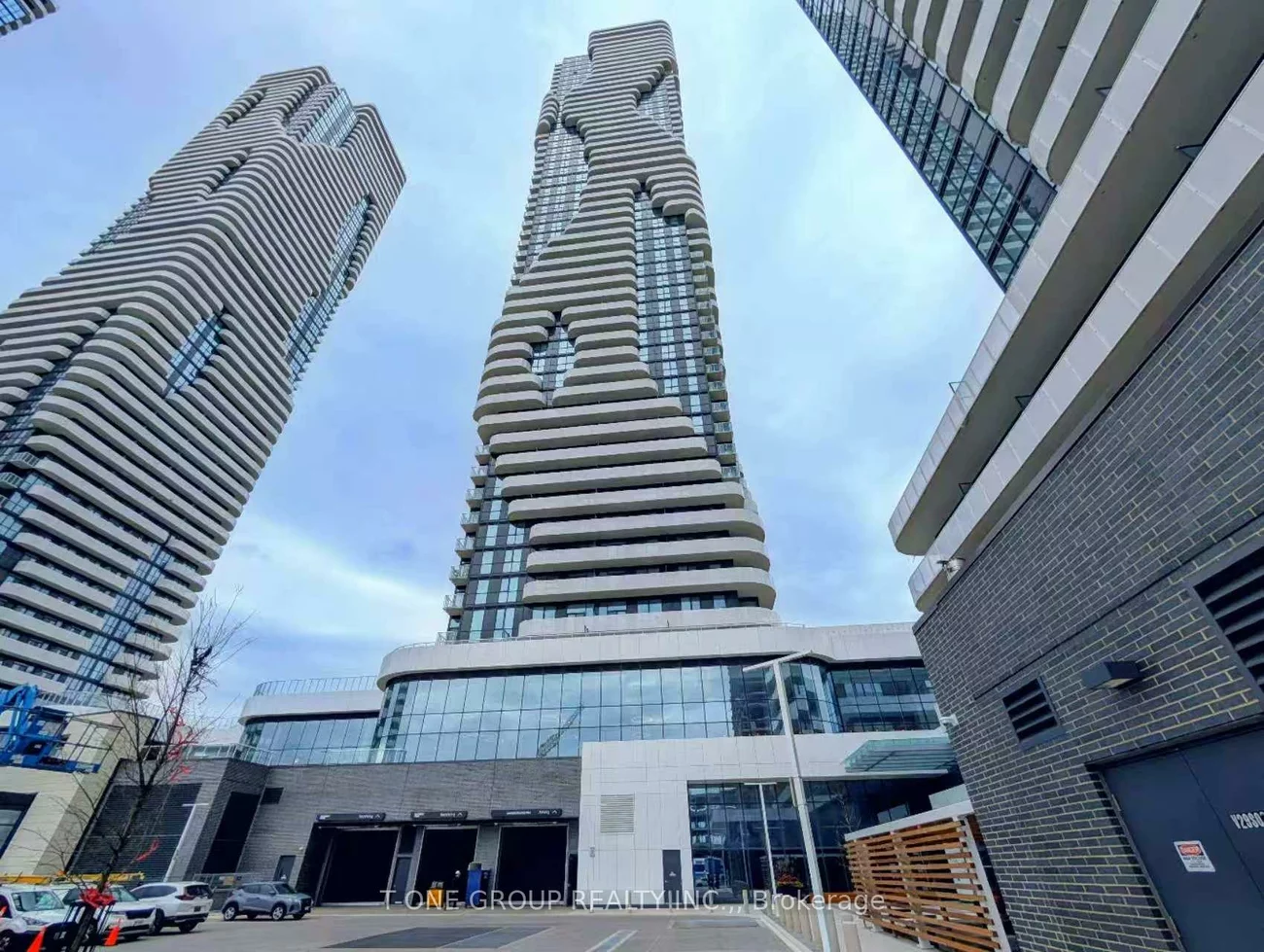 8, Interchange, Vaughan Corporate Centre, Vaughan