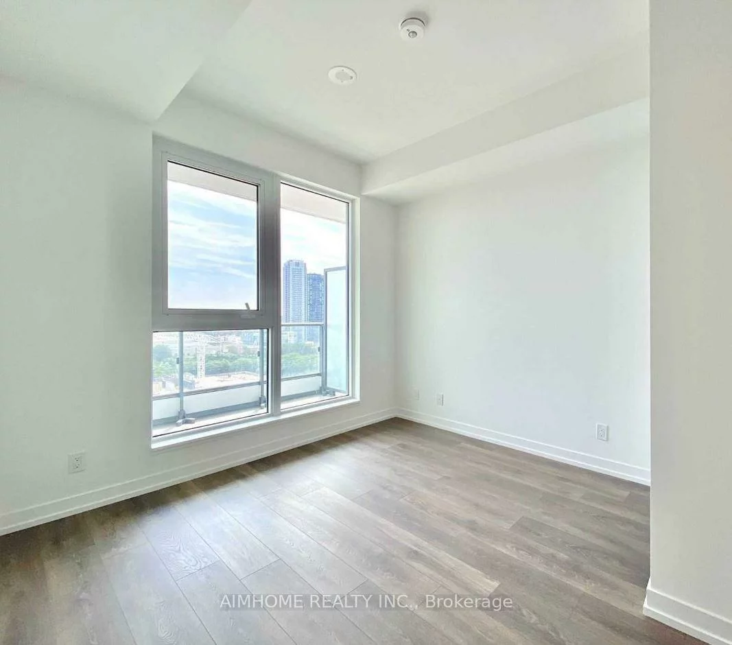 950, Portage, Vaughan Corporate Centre, Vaughan
