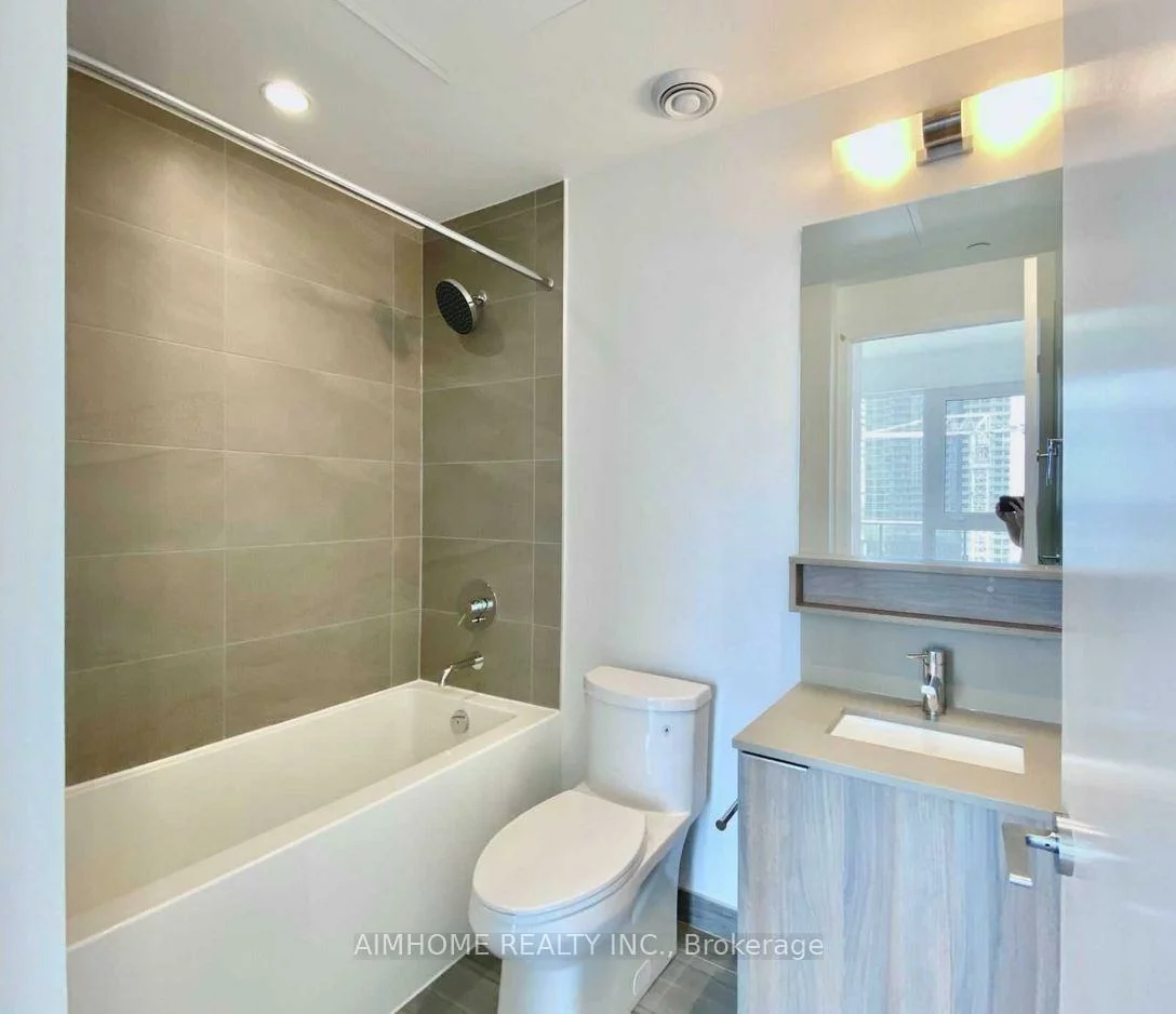 950, Portage, Vaughan Corporate Centre, Vaughan
