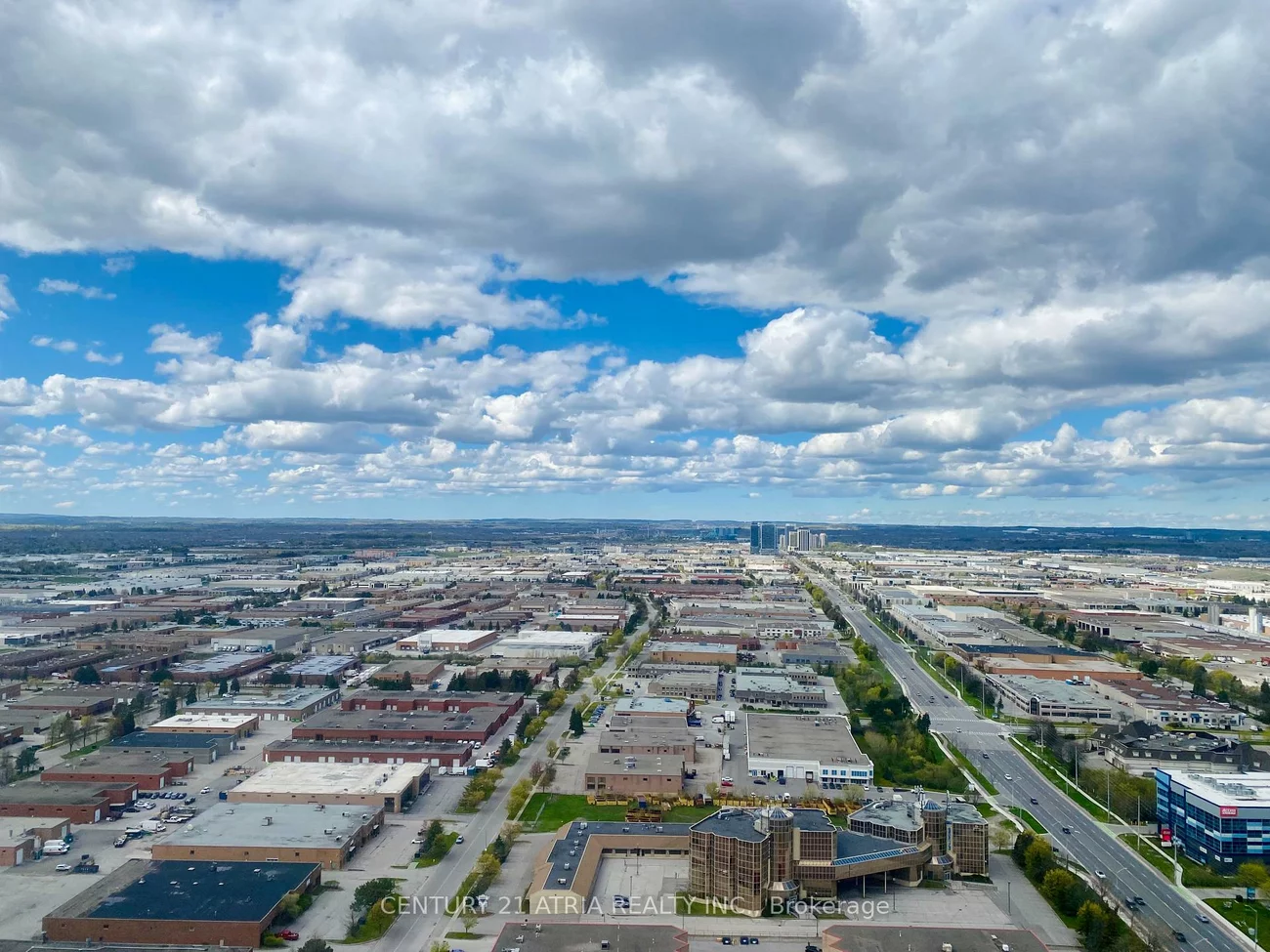 1000, Portage, Vaughan Corporate Centre, Vaughan