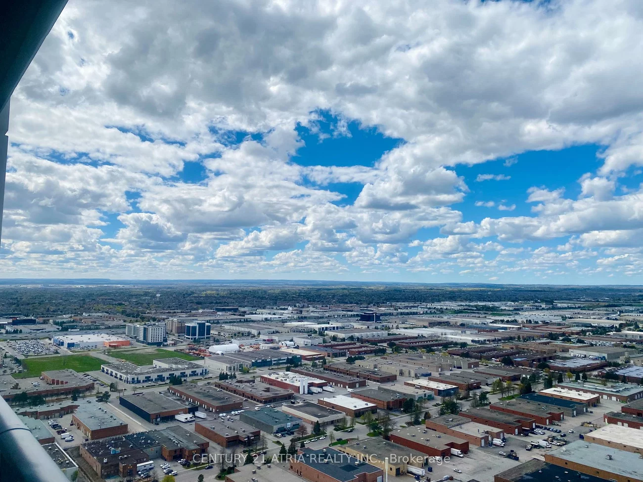 1000, Portage, Vaughan Corporate Centre, Vaughan