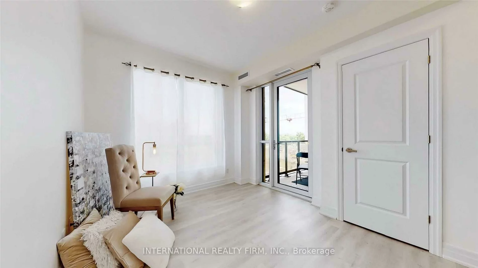 9085, Jane, Concord, Vaughan