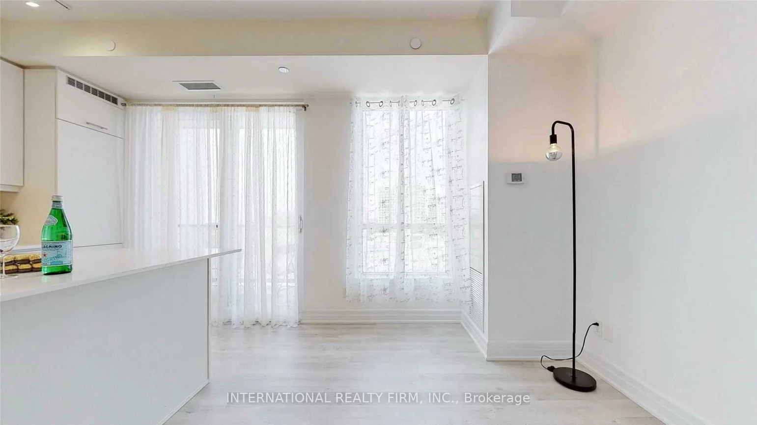9085, Jane, Concord, Vaughan