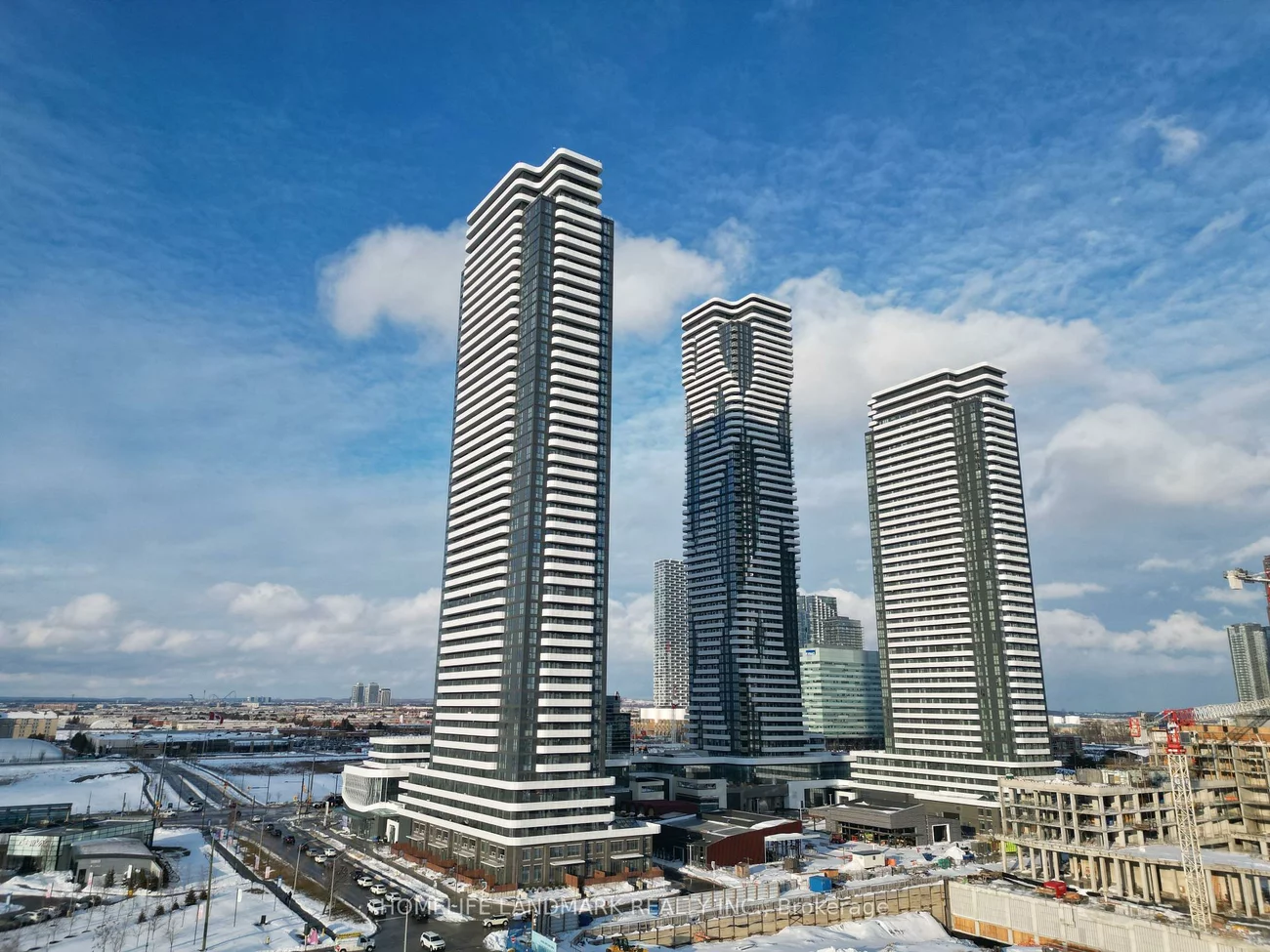 195, Commerce, Vaughan Corporate Centre, Vaughan