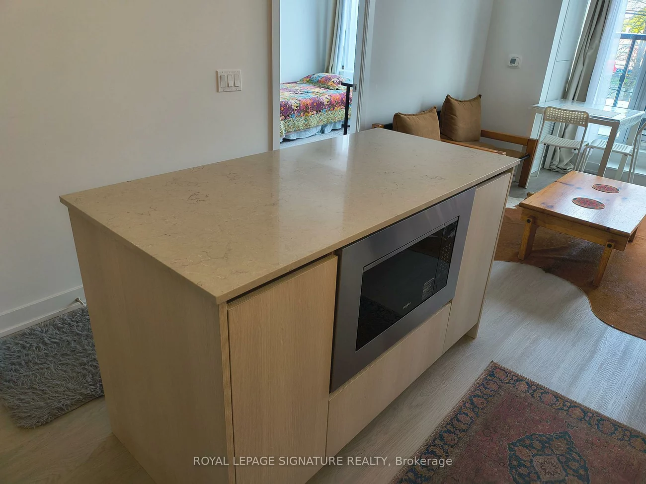 8188, Yonge, Uplands, Vaughan
