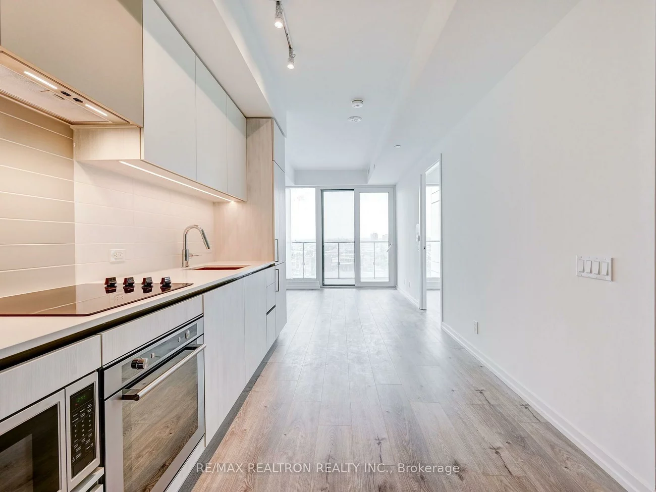 7890, JANE, Vaughan Corporate Centre, Vaughan