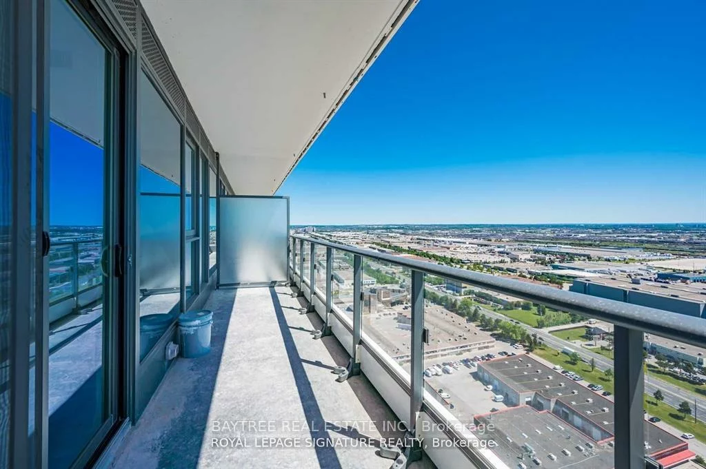 950, Portage, Vaughan Corporate Centre, Vaughan