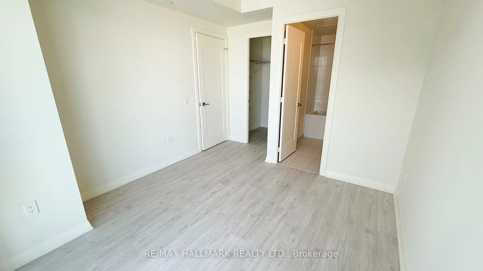 27, Korda, Vellore Village, Vaughan