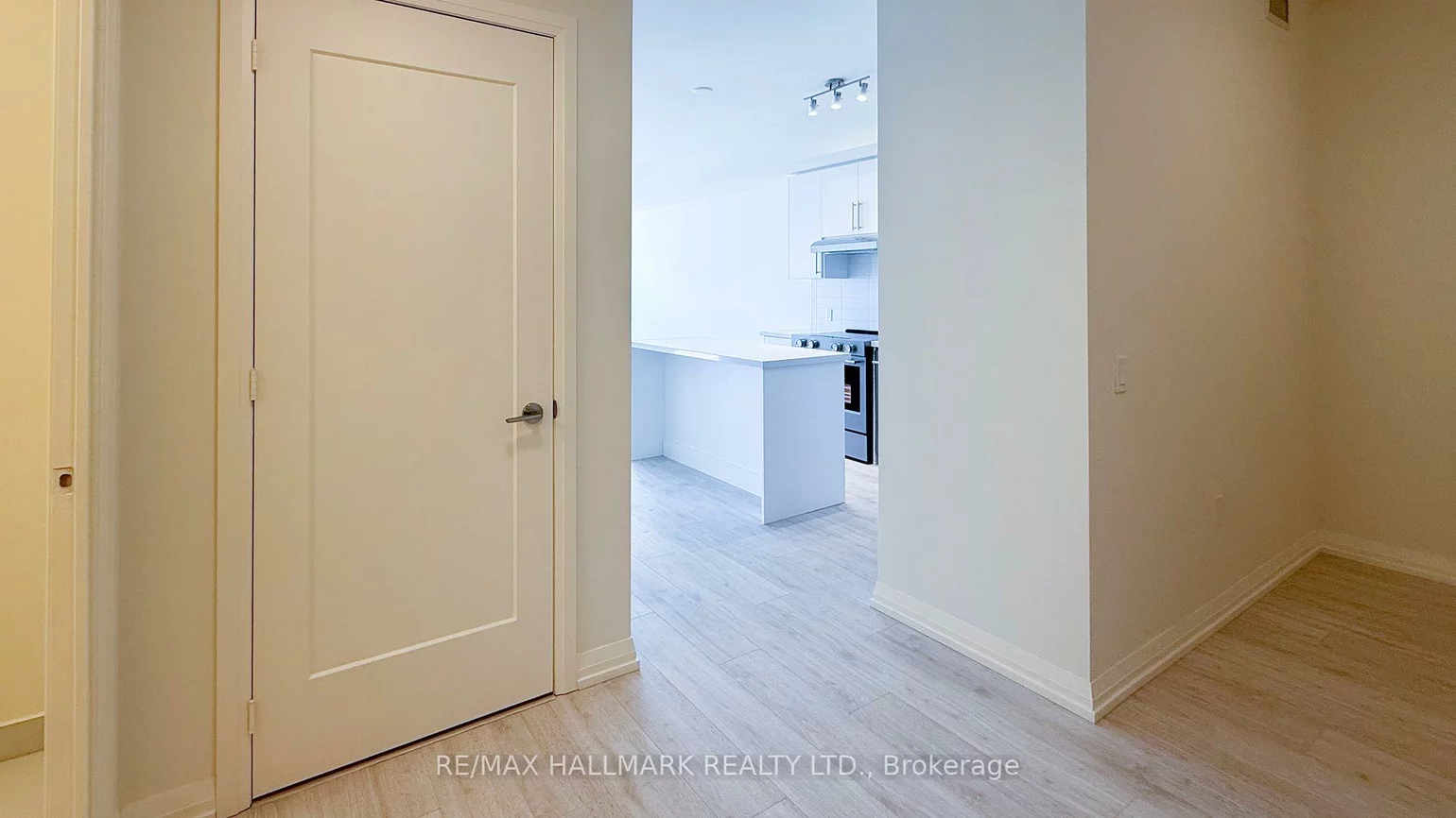 27, Korda, Vellore Village, Vaughan