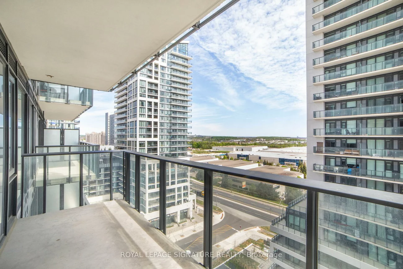 27, Korda, Vellore Village, Vaughan