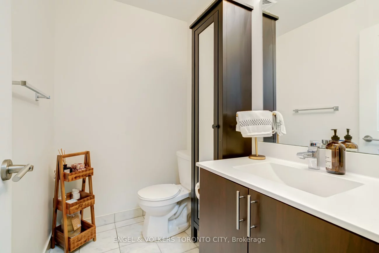 520, Steeles, Crestwood-Springfarm-Yorkhill, Vaughan